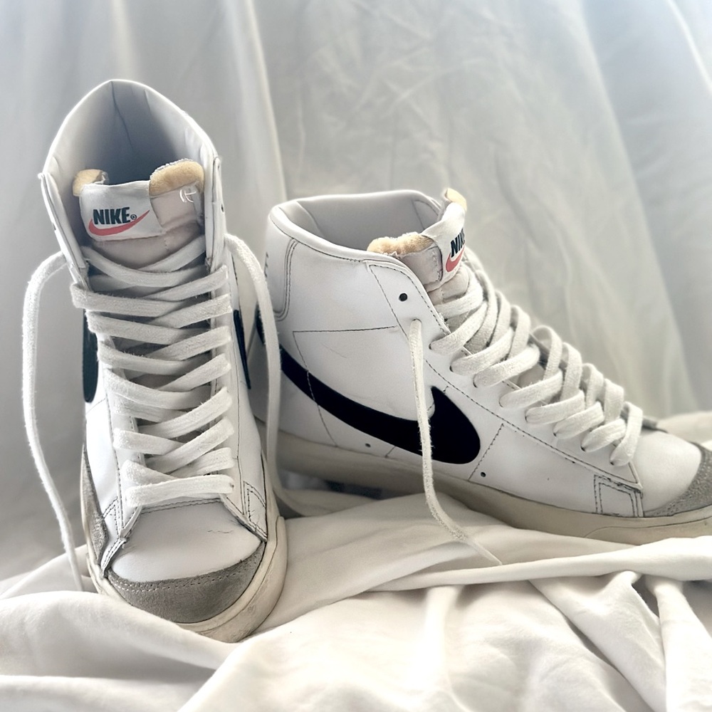 Nike Blazer Mid '77